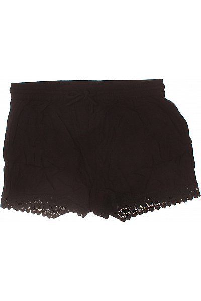 Dámské černé kraťasy s krajkou volnočasové Velikost 40 | Unimoda | obrázek 2