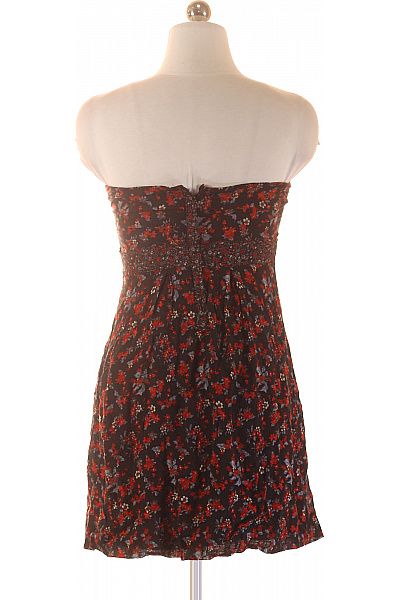 Bershka Dámská černá květinová halenka bez rukávů Velikost m | Bershka | obrázek 3