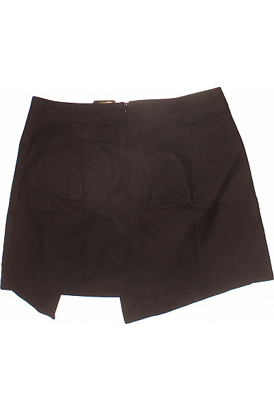 Černá asymetrická zavinovací mini sukně s kapsami a páskem Vel. 38 | Unimoda | obrázek 2