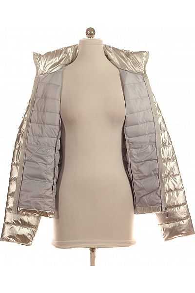 ONLY Stříbrná prošívaná puffer bunda se zipem Vel. S | ONLY | obrázek 3