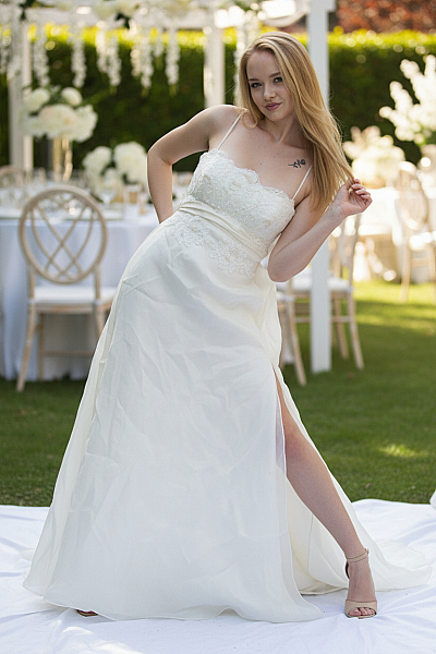 Šaty Béžové Vel. 40