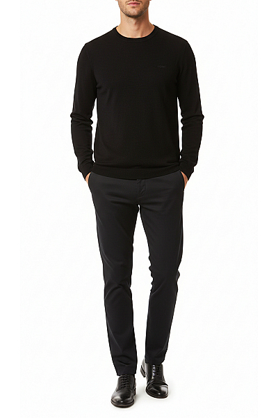 Hugo Boss Pánský Svetr Vlněný Černý Second Hand Vel. XL