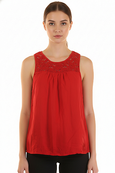 VERO MODA Jednoduché Dámské Tričko Červené Vel. S