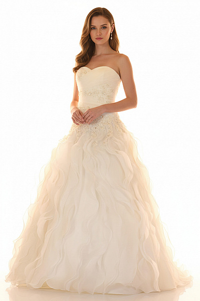 Svatební šaty  Šaty Bílé