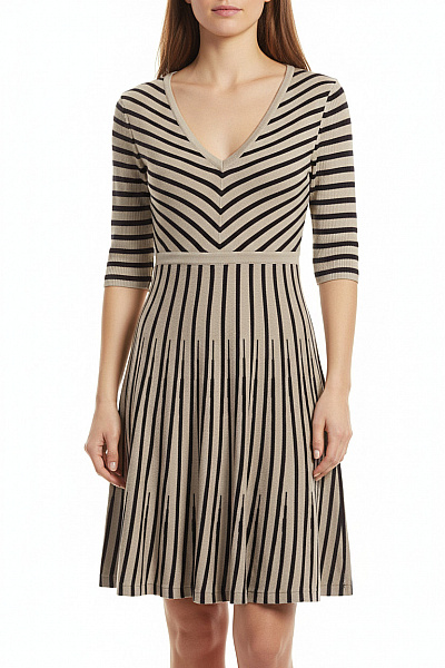  Šaty Pletené Vlněné Barevné BODEN