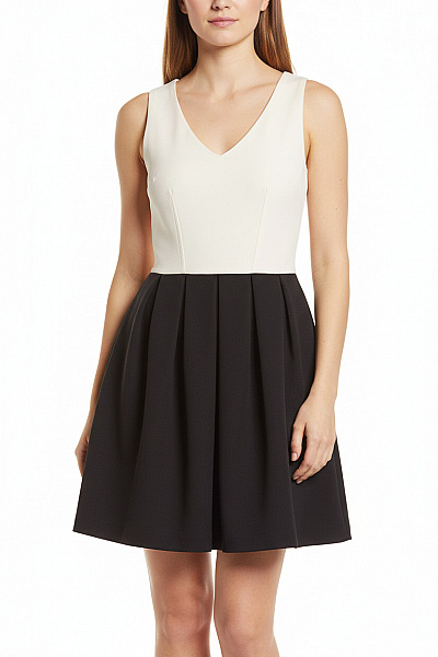 Closet Šaty Černobílé