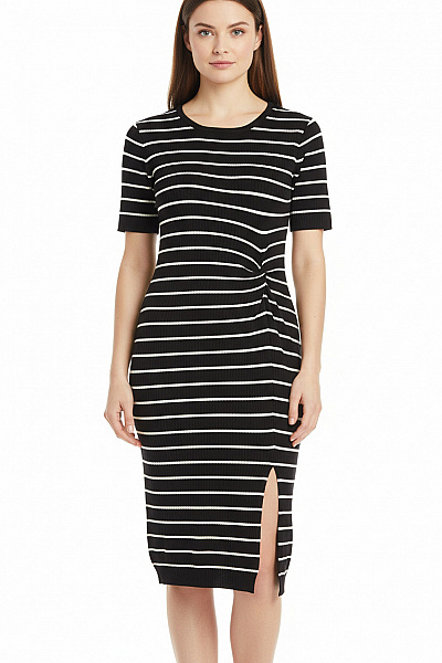  Šaty Pletené Černobílé Second Hand