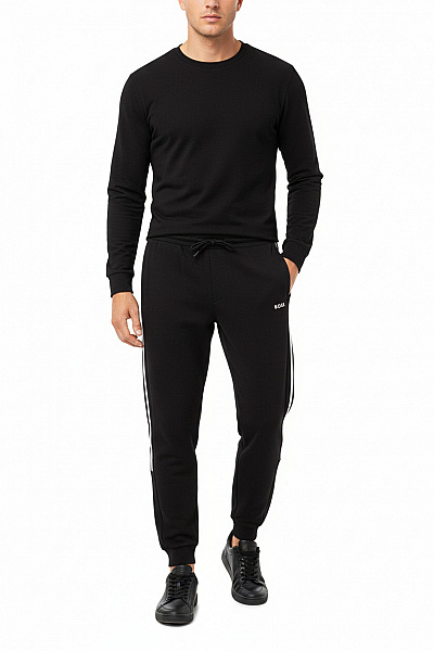 Hugo Boss Černé Sportovní Tepláky S Bílým Pruhem A Logem Pro Volnočasové Nošení Vel. Xl