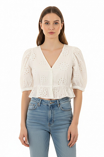 ZARA Bílá Halenka S Krátkým Rukávem A Výstřihem Do V, Crop, Madeirová, Vyšívaná, Letní, Boho Vel. EU M