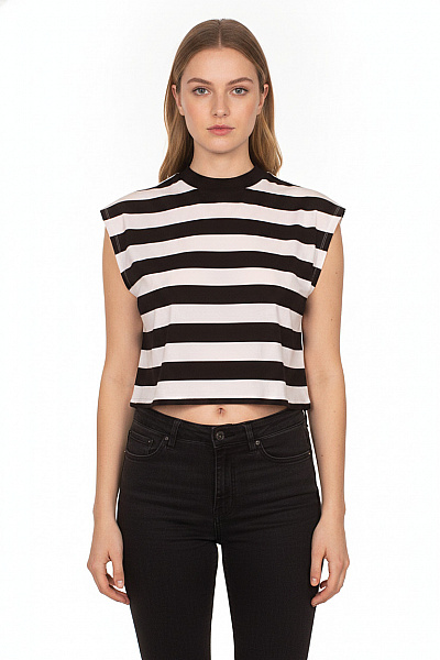 URBAN CLASSICS Dámské Tričko Krátký Rukáv Pruhované černé Bílé Bavlna Crop Top Velikost M
