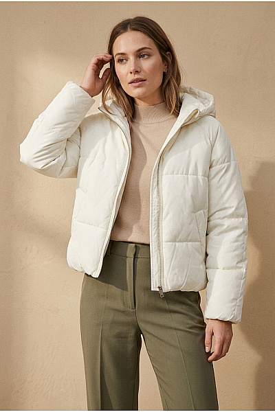 URBAN CLASSICS Bílá Krátká Prošívaná Puffer Bunda S Kapucí Velikost S
