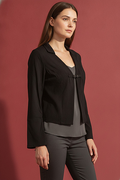 Boohoo Dámské černé Sako Elegantní Krátké Viskózové Velikost 42
