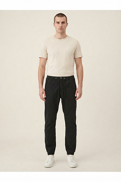URBAN CLASSICS Pánské černé Bavlněné Jogger Kalhoty S Kapsami Velikost M