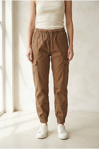 URBAN CLASSICS Hnědé Bavlněné Cargo Jogger Kalhoty S Kapsami Velikost S