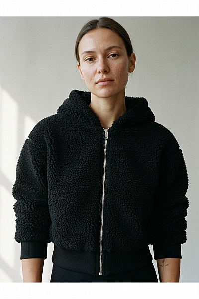 URBAN CLASSICS Černá Krátká Plyšová Bunda S Kapucí Na Zip Velikost S