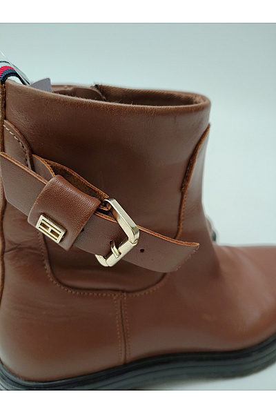 TOMMY HILFIGER Hnědé kožené kotníkové boty s přezkou Vel. 38 | TOMMY HILFIGER | obrázek 7