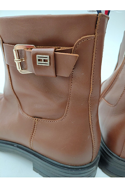 TOMMY HILFIGER Hnědé kožené kotníkové boty s přezkou Vel. 38 | TOMMY HILFIGER | obrázek 8