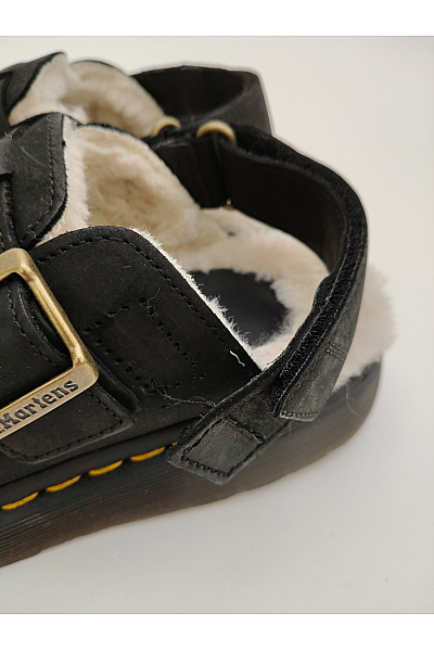 Dr.Martens Černé dámské nazouvací pantofle s kožíškem a přezkou Vel. 37 | Dr.Martens | obrázek 8