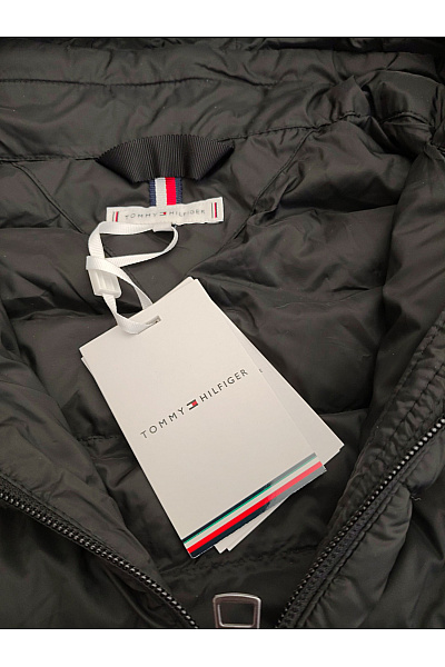 TOMMY HILFIGER Černá prošívaná přechodová bunda s kapucí Velikost XXXL | TOMMY HILFIGER | obrázek 4