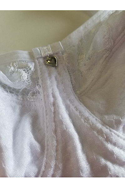 Dámská podprsenka bílá krajková s měkkými košíčky Velikost 80c | Unimoda | obrázek 4