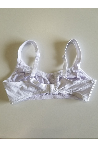 Dámská podprsenka bílá krajková s měkkými košíčky Velikost 80c | Unimoda | obrázek 5