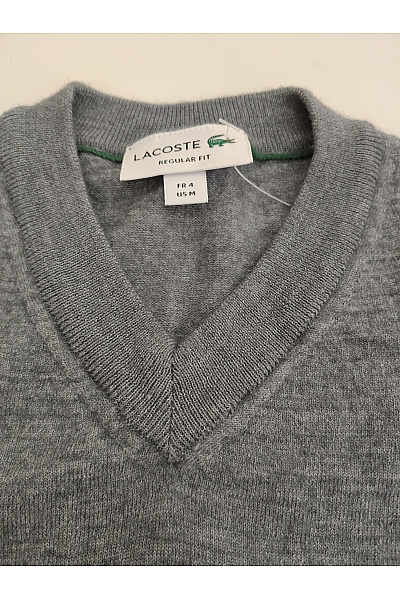 LACOSTE Hnědý vlněný pulovr do véčka Velikost M | LACOSTE | obrázek 5