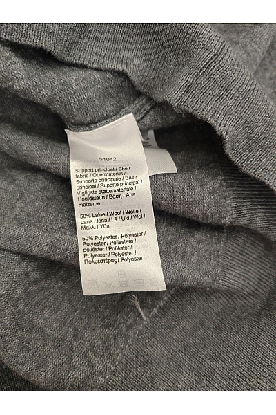 LACOSTE Hnědý vlněný pulovr do véčka Velikost M | LACOSTE | obrázek 6