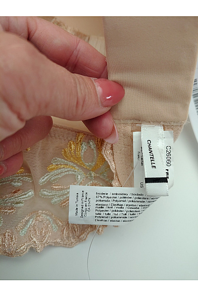 Béžová hladká kosticová podprsenka s krajkou Vel. 90D | Unimoda | obrázek 7