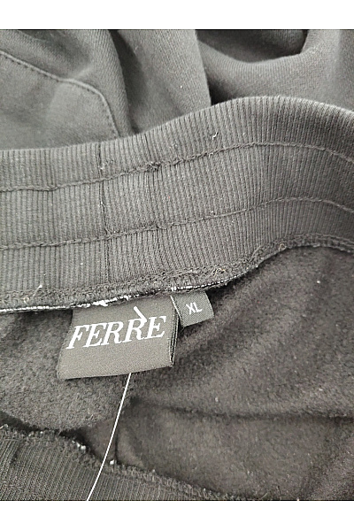 Černé pánské tepláky jogger s kapsami a pružným pasem Vel. XL | Unimoda | obrázek 6