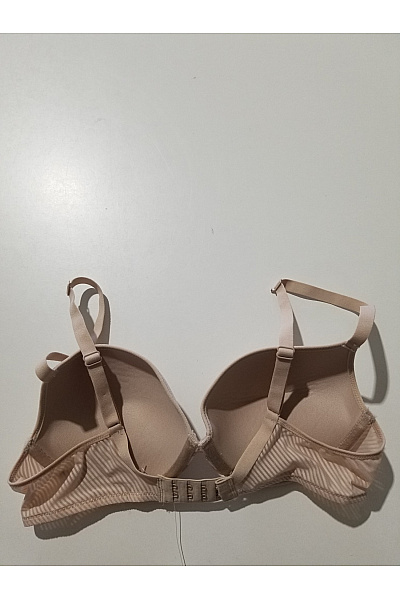 Béžová hladká push up podprsenka s kosticemi | Unimoda | obrázek 2