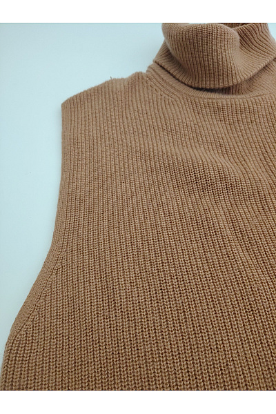Hnědá pletená krátká vesta bez rukávů Velikost L | Unimoda | obrázek 6
