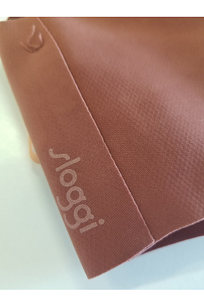Sloggi bezešvá hladká podprsenka na jógu Velikost EU XS | Sloggi | obrázek 5