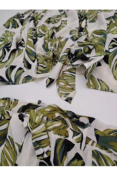 boohoo Dámský letní komplet s listy khaki Velikost 54 | boohoo | obrázek 7
