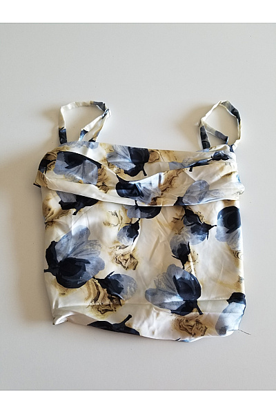 boohoo dámské tílko květinový vzor Velikost 56 | boohoo | obrázek 2