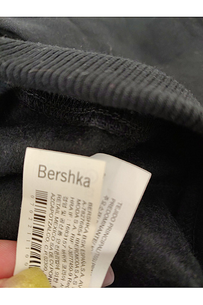 Bershka Dámská černá bavlněná mikina crewneck bez potisku Vel. XL | Bershka | obrázek 3