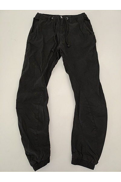 URBAN CLASSICS Pánské černé bavlněné jogger kalhoty s kapsami Velikost M | URBAN CLASSICS | obrázek 2