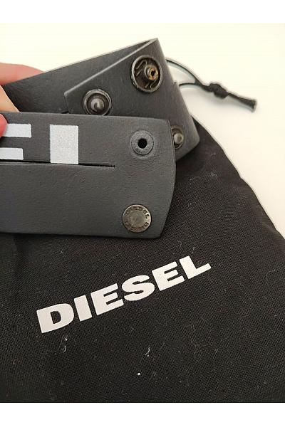DIESEL černý náramek s nápisem | DIESEL | obrázek 5