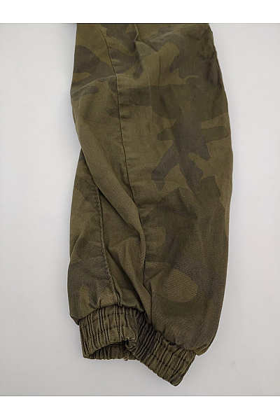 URBAN CLASSICS Pánské khaki maskáčové cargo kalhoty jogger s kapsami Velikost 28 | URBAN CLASSICS | obrázek 3