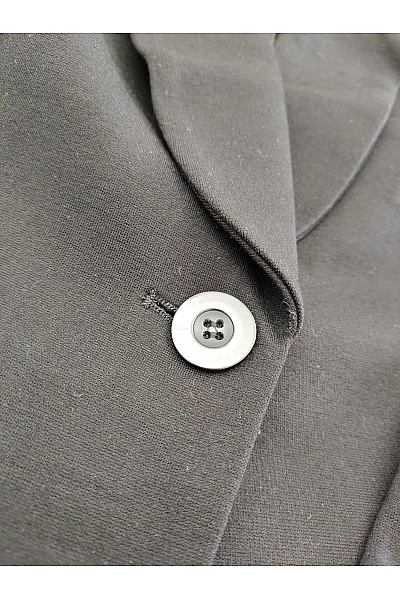 curvy me Černé dámské blejzr s jedním knoflíkem elegantní business Vel. DE 42 | curvy me | obrázek 3