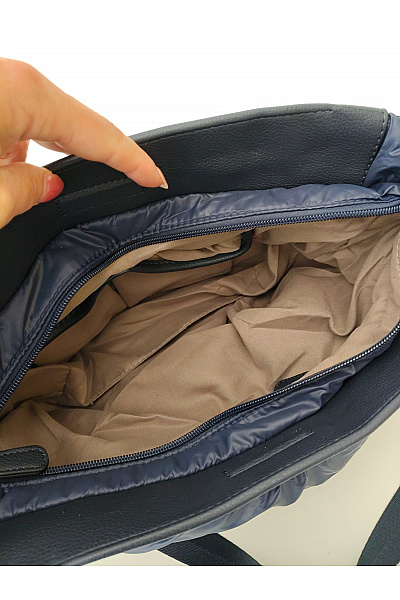 C'est tout Modrá prošívaná crossbody kabelka měkká | C'est tout | obrázek 8