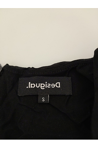 DESIGUAL Černé boho šaty s dlouhým rukávem a výšivkou Vel. S | DESIGUAL | obrázek 4