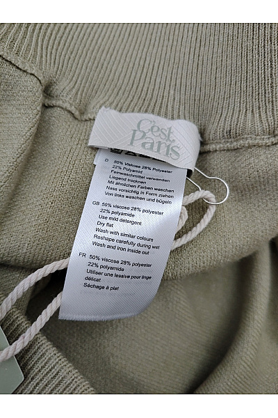 C'est tout Dámský khaki pletený komplet oversized střihu Velikost DE 48 | C'est tout | obrázek 11