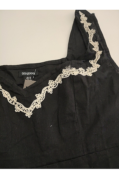 boohoo Černé bavlněné mini šaty na ramínka s výšivkou Velikost EU 38 | boohoo | obrázek 3