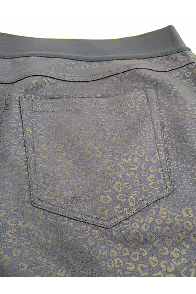 COUTURE LINE Modré dámské tepláky s leopardím vzorem a kapsami Velikost DE 52 | COUTURE LINE | obrázek 9