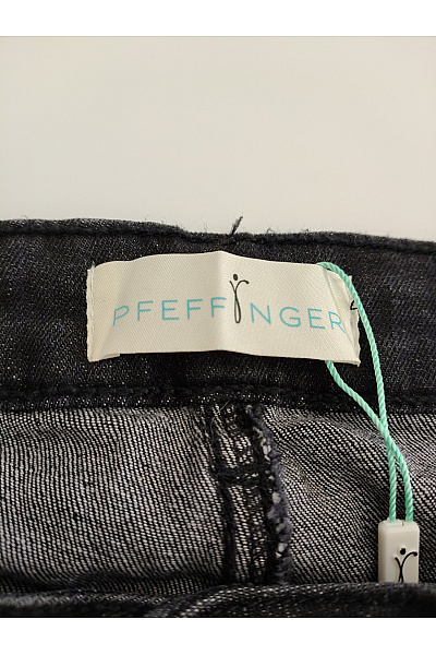 PFEFFINGER Černé dámské džíny s kamínky rovné Velikost DE 24 | PFEFFINGER | obrázek 5