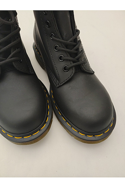 Dr.Martens Černé kotníkové šněrovací boty s kulatou špičkou Velikost EU 39 | Dr.Martens | obrázek 5