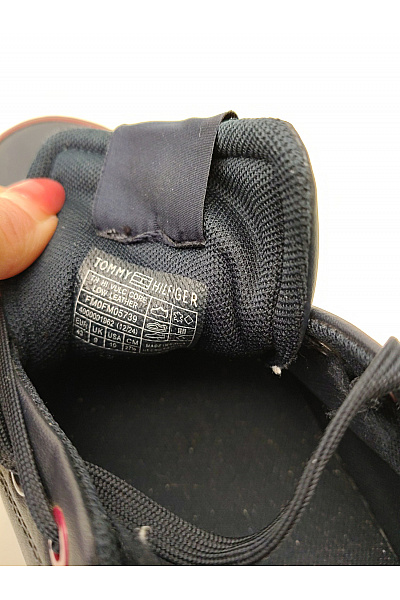 TOMMY HILFIGER Pánské tenisky Essential Leather Vulc Stripes Modré Vel. EU 43 | TOMMY HILFIGER | obrázek 9