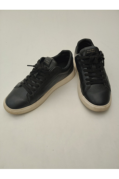 TOMMY HILFIGER tenisky Essential Leather Sneaker Černé Velikost EU 38 | TOMMY HILFIGER | obrázek 2
