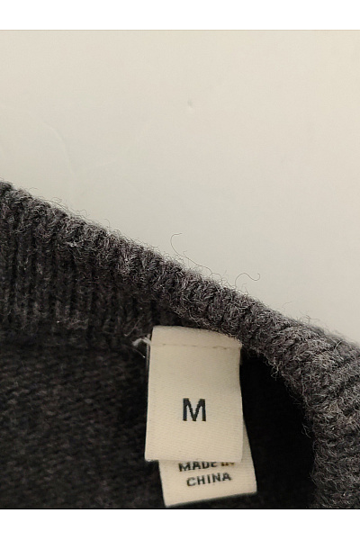 GANT Šedý vlněný pulovr s výstřihem do V basic Velikost M | GANT | obrázek 7