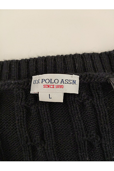U.S.POLO ASSN. Černý bavlněný pánský pulovr s výstřihem do V a copánkovým vzorem Vel. L | U.S.POLO ASSN. | obrázek 5